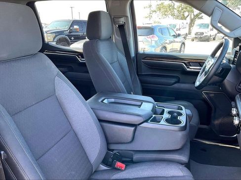 Used 2025 GMC Sierra 1500 Elevation w/ LPO, Elevation Black Package image 30