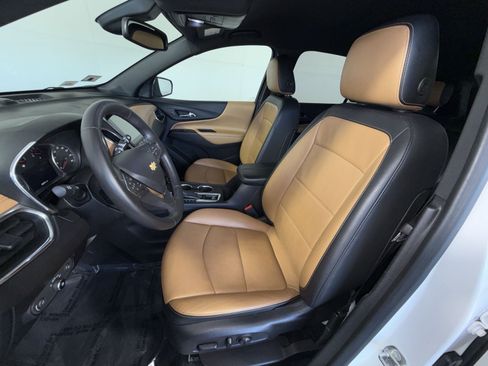 Used 2018 Chevrolet Equinox Premier FWD image 13