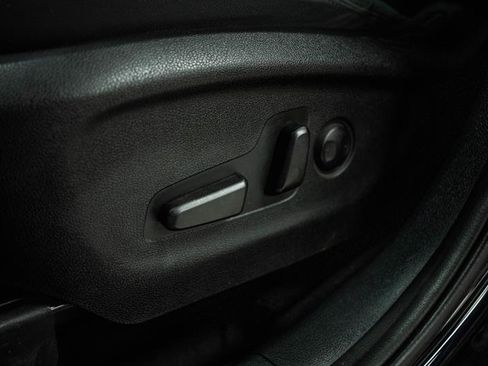 Used 2019 Kia Sorento S image 15