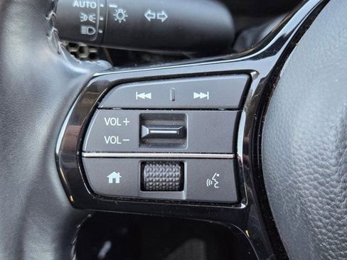 Used 2025 Honda CR-V EX-L image 23