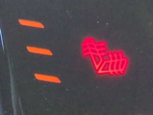 Used 2015 Cadillac SRX Premium image 25