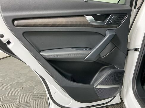 Used 2020 Audi Q5 2.0T Premium Plus w/ Premium Plus Package image 25