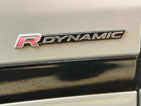 Used 2018 Land Rover Range Rover Velar R-Dynamic SE AWD/4WD image 26