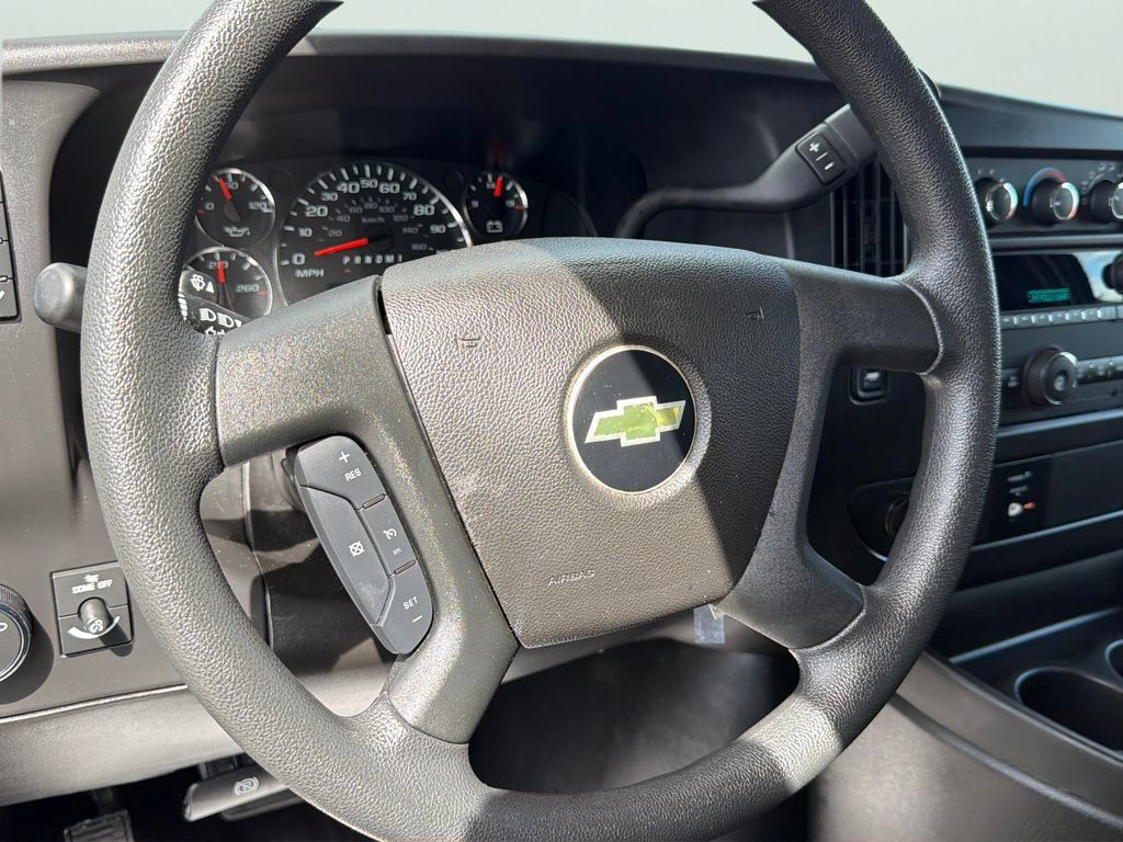 Used 2025 Chevrolet Express 2500 w/ Driver Convenience Package RWD image 21