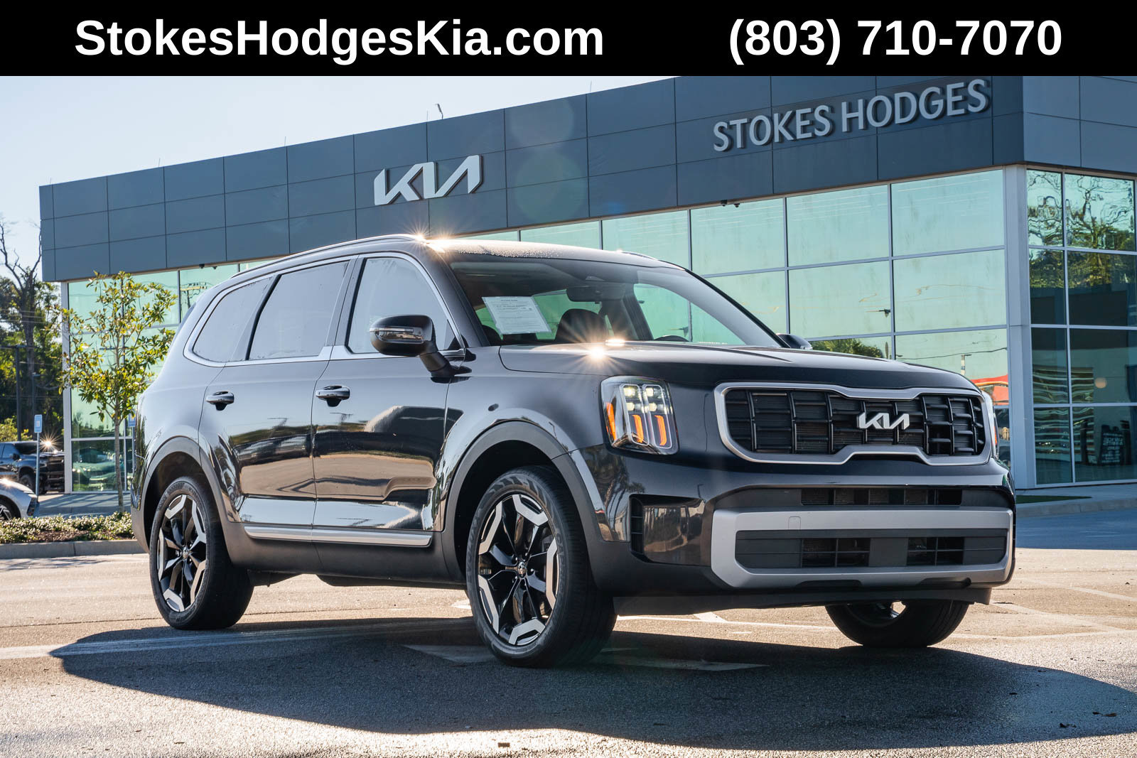 Used 2025 Kia Telluride S FWD image 1