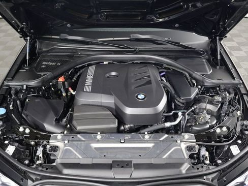 Used 2025 BMW 330i Sedan w/ Convenience Package image 15