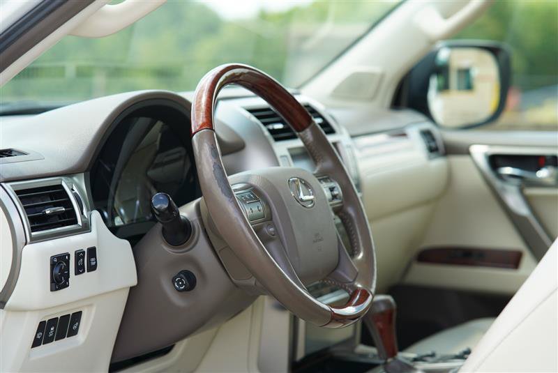 Used 2013 Lexus GX 460 Premium AWD/4WD image 47