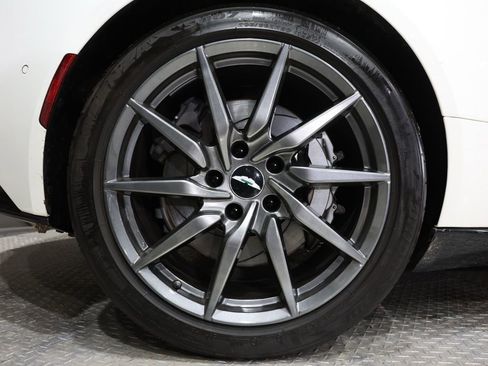 Used 2019 Aston Martin DB11 Volante image 19