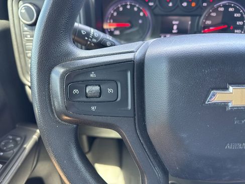 Used 2019 Chevrolet Silverado 1500 Custom w/ Custom Value Package image 13