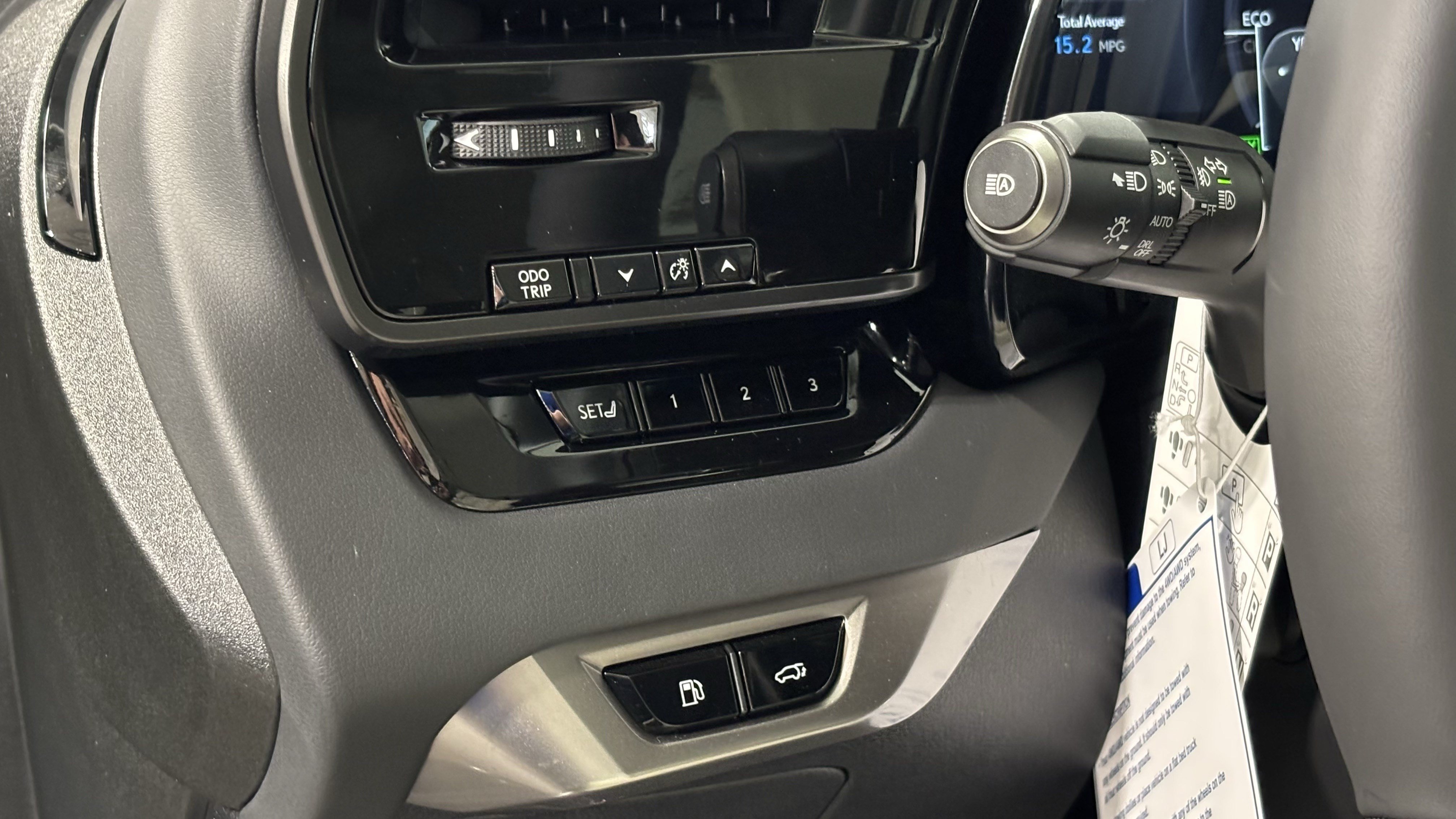 New 2026 Lexus RX 350h AWD/4WD image 17
