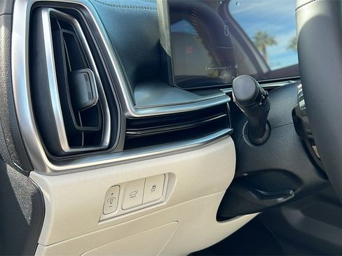 New 2026 Kia Sorento EX image 10