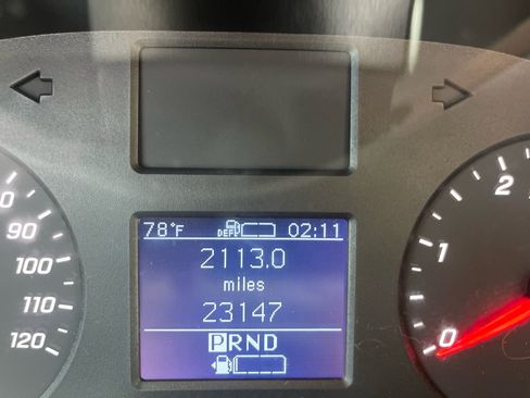 Used 2021 Mercedes-Benz Sprinter 3500 image 29