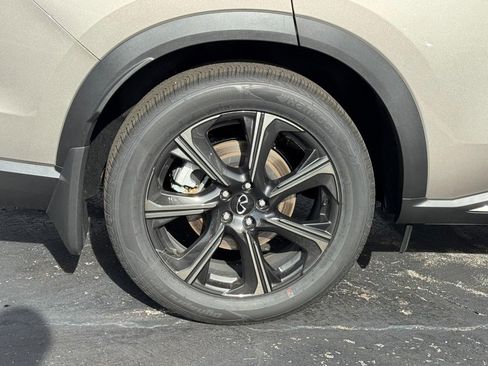 New 2026 INFINITI QX60 Autograph w/ Dark Cargo Package image 4