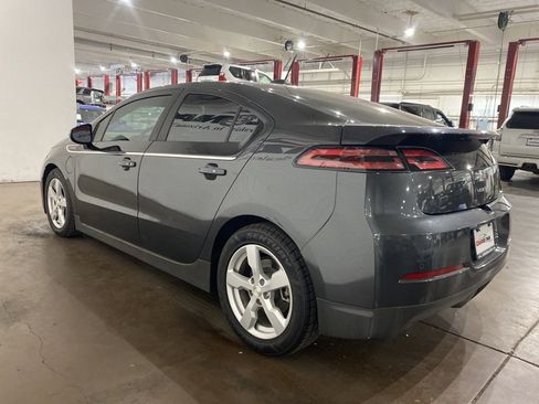 Used 2015 Chevrolet Volt Premium w/ Premium Trim Package image 6