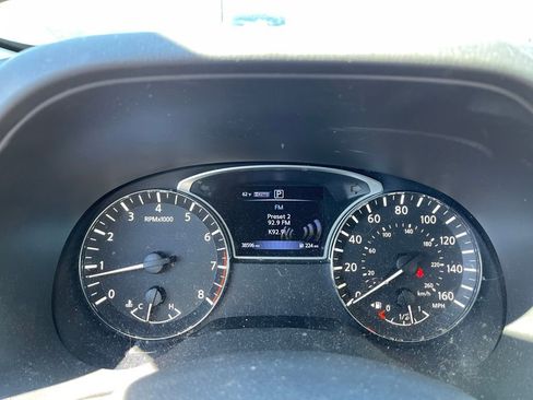 Used 2017 Nissan Pathfinder SV w/ Trailer Tow Package image 7