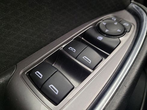 Used 2020 Chevrolet Malibu LT image 27