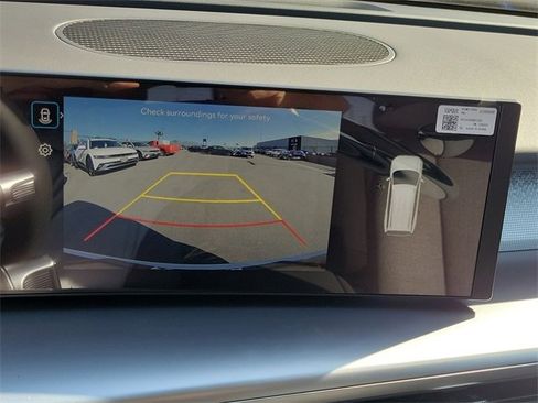 New 2026 Hyundai Ioniq 9 SE image 11