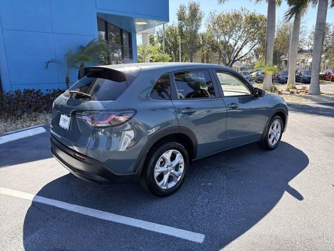 Certified 2023 Honda HR-V LX image 2