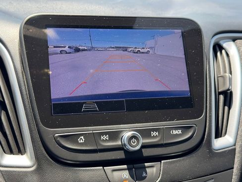 Used 2023 Chevrolet Malibu LT FWD image 14