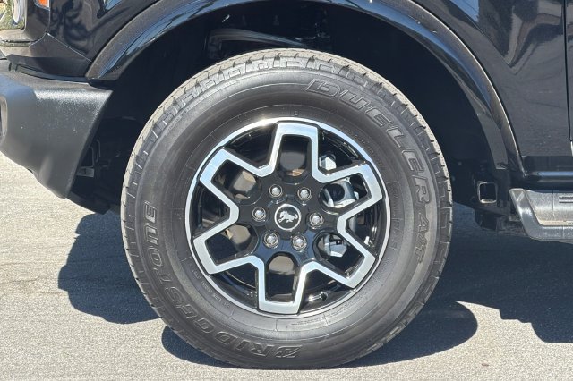 Used 2025 Ford Bronco Outer Banks AWD/4WD image 35