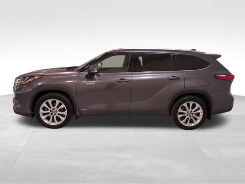 Used 2020 Toyota Highlander Limited image 6