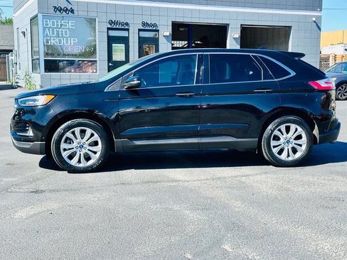 Used 2019 Ford Edge Titanium w/ Equipment Group 301A AWD/4WD image 4