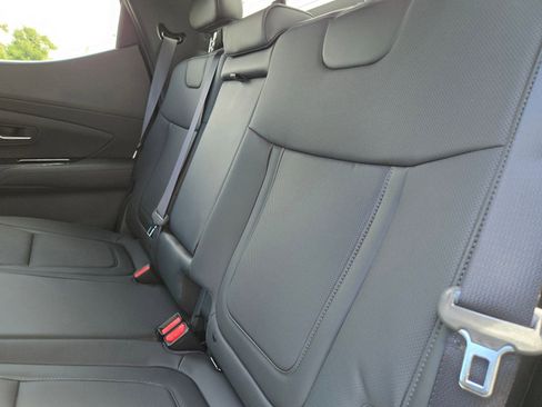 New 2025 Hyundai Santa Cruz XRT image 11