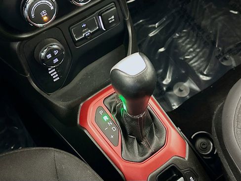 Certified 2017 Jeep Renegade Trailhawk image 23