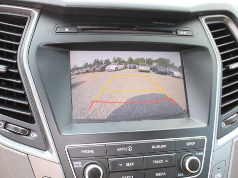 Used 2018 Hyundai Santa Fe Sport w/ 2.4L Value Package 02 AWD/4WD image 16