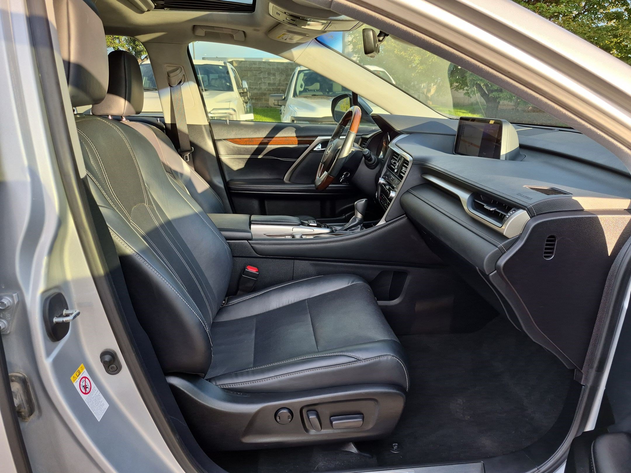 Used 2019 Lexus RX 350 FWD w/ Navigation Package image 35