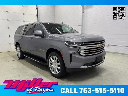 Used 2021 Chevrolet Suburban High Country AWD/4WD image 1