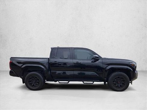 Used 2024 Toyota Tacoma SR5 AWD/4WD image 4