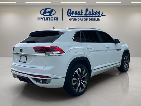 Used 2021 Volkswagen Atlas Cross Sport SEL R-Line FWD image 5