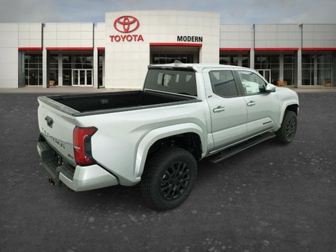 New 2026 Toyota Tacoma SR5 AWD/4WD image 8