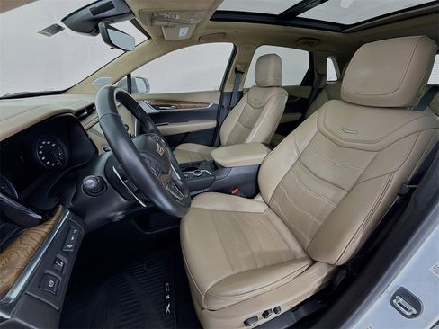 Used 2020 Cadillac XT5 Sportv w/ Platinum Package image 5