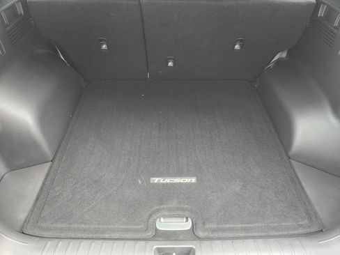 Certified 2023 Hyundai Tucson SEL w/ Convenience Package FWD image 21