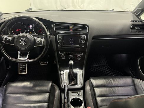 Used 2015 Volkswagen GTI SE w/ Lighting Package (SEL) FWD image 23