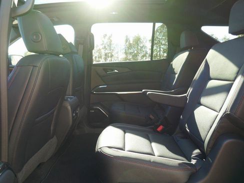 New 2026 Chevrolet Traverse Z71 w/ Enhanced Driving Package image 15