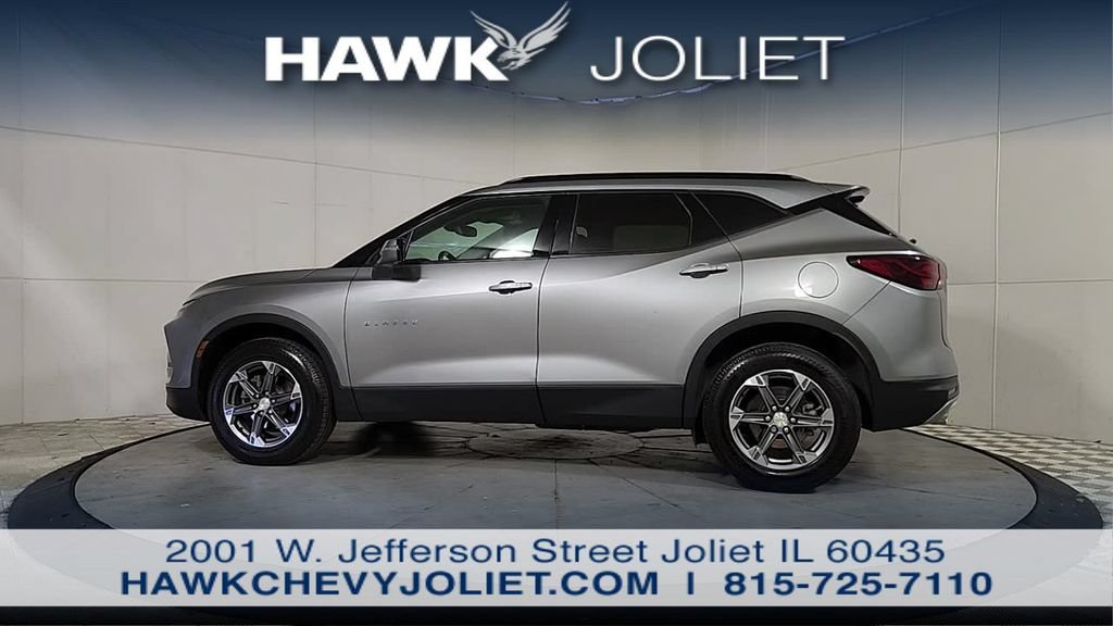 Used 2023 Chevrolet Blazer LT FWD image 5