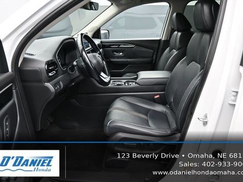 Used 2023 Honda Pilot Touring image 25