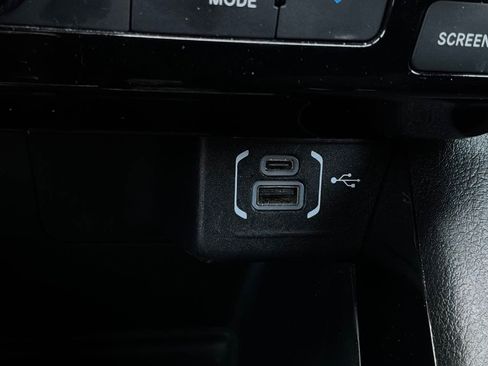Used 2025 Jeep Compass Limited AWD/4WD image 26