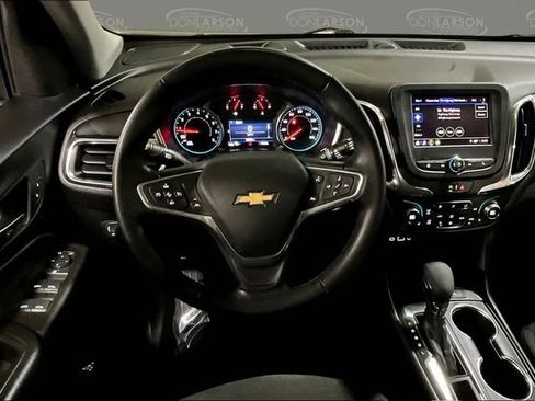 Used 2023 Chevrolet Equinox LT image 18