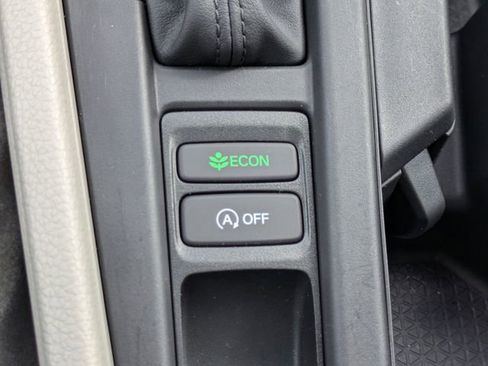 Used 2025 Honda Accord SE image 32