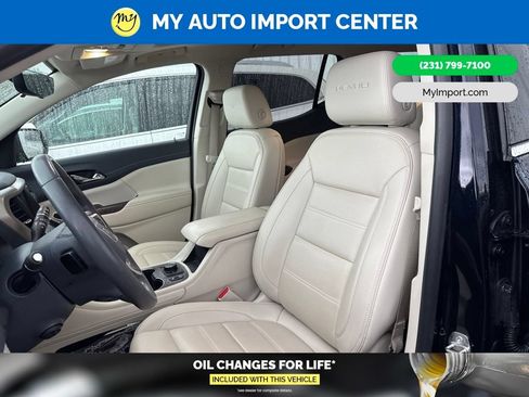 Used 2021 GMC Acadia Denali w/ Denali Ultimate Package AWD/4WD image 13