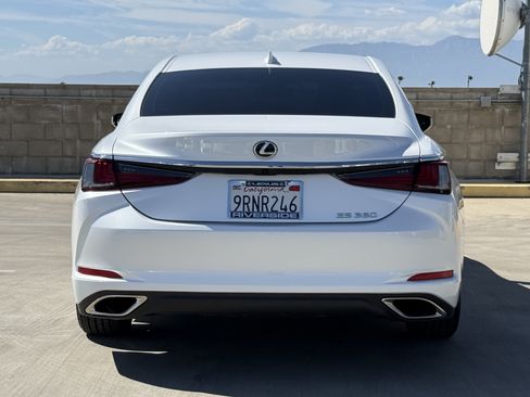 Certified 2025 Lexus ES 350 FWD image 11