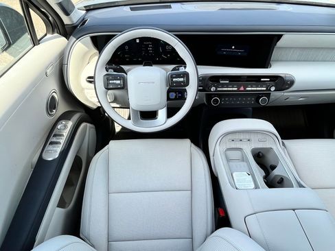 Used 2026 Hyundai Palisade Calligraphy FWD image 9