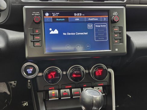 Used 2025 Toyota GR86 Premium w/ GR Wheel Package (TMS image 26