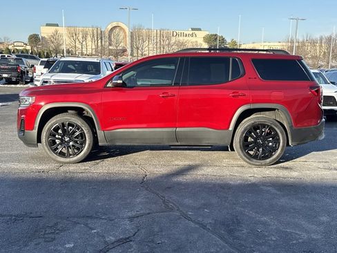 Used 2023 GMC Acadia SLE w/ Driver Convenience Package image 13