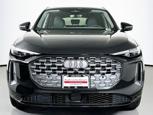 New 2025 Audi Q5 Premium Plus image 2