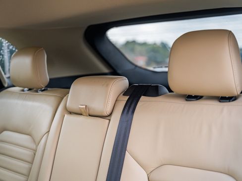 Certified 2017 Ford Edge SEL w/ Equipment Group 201A image 18